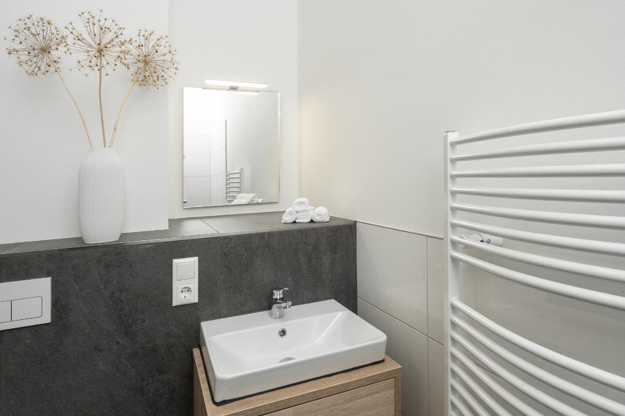 Hotel Markt 5 - Inmitten Der Luebbecker Altstadt, Kostenloser Parkplatz Direkt Am Hotel 뤼베케 외부 사진
