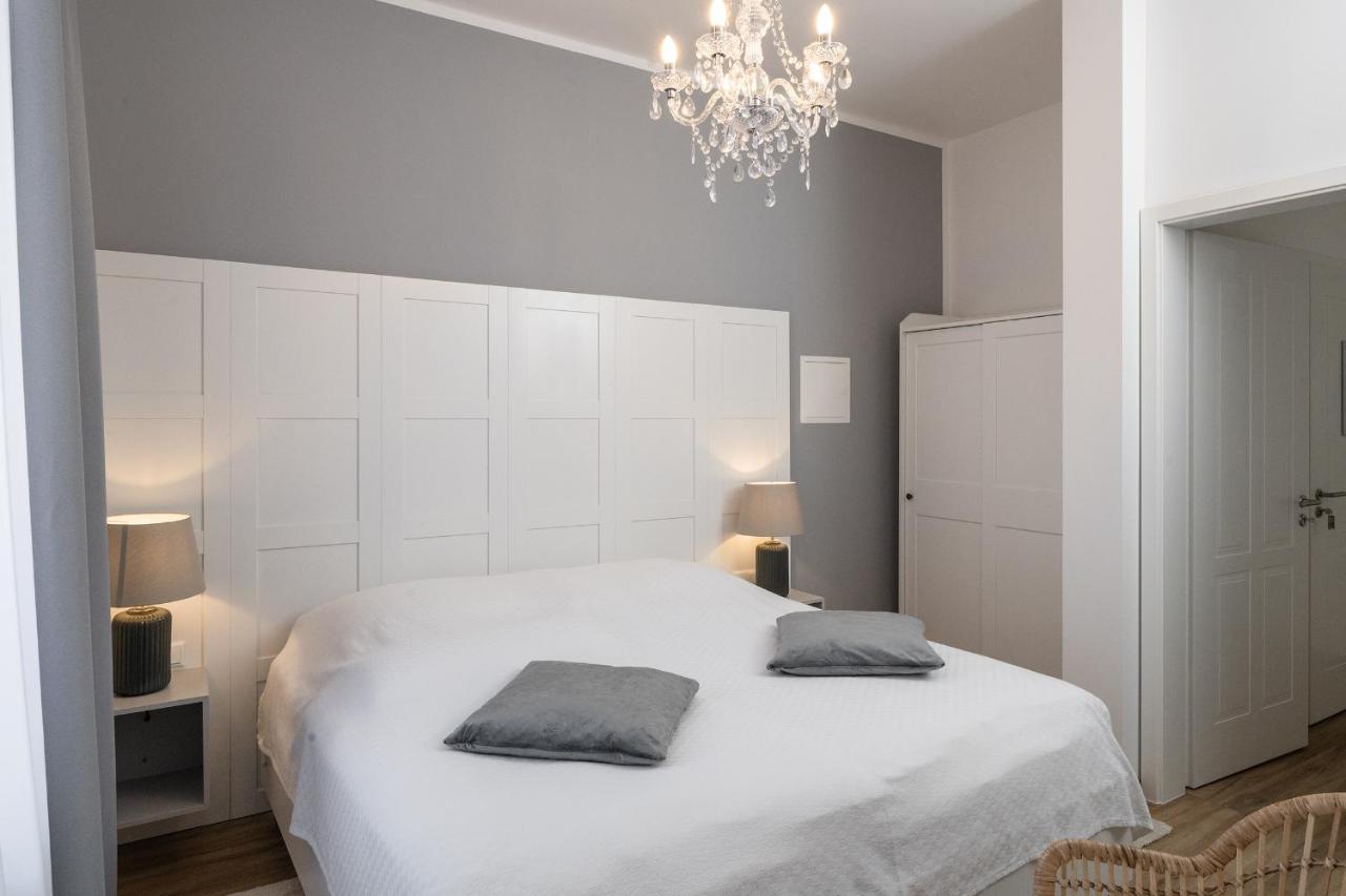 Hotel Markt 5 - Inmitten Der Luebbecker Altstadt, Kostenloser Parkplatz Direkt Am Hotel 뤼베케 외부 사진